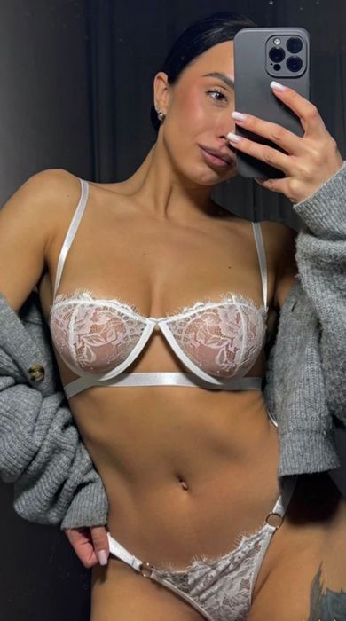 Индивидуалки для встречи с элементами романтики и экстравагантности в Самаре